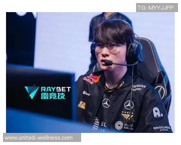 DOTA2最新状态排行榜揭晓BLG战队荣登第三名引发关注