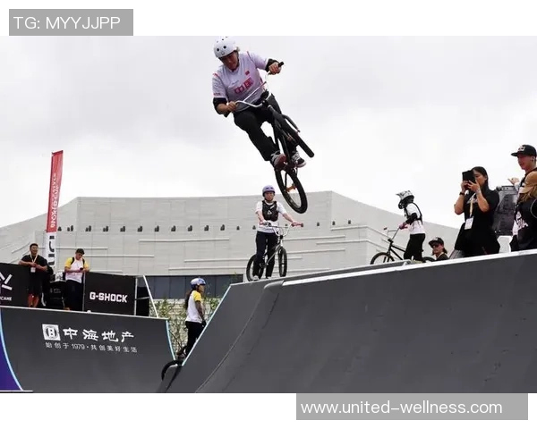 上海攀岩队在极限运动会中的意识表现与团队协作分析